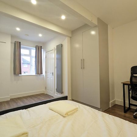 Rooms Near City Centre Private Bath Free Parking Йорк Экстерьер фото