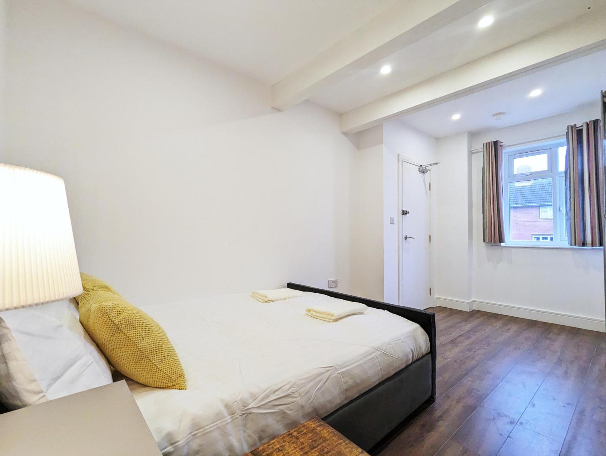 Rooms Near City Centre Private Bath Free Parking Йорк Экстерьер фото