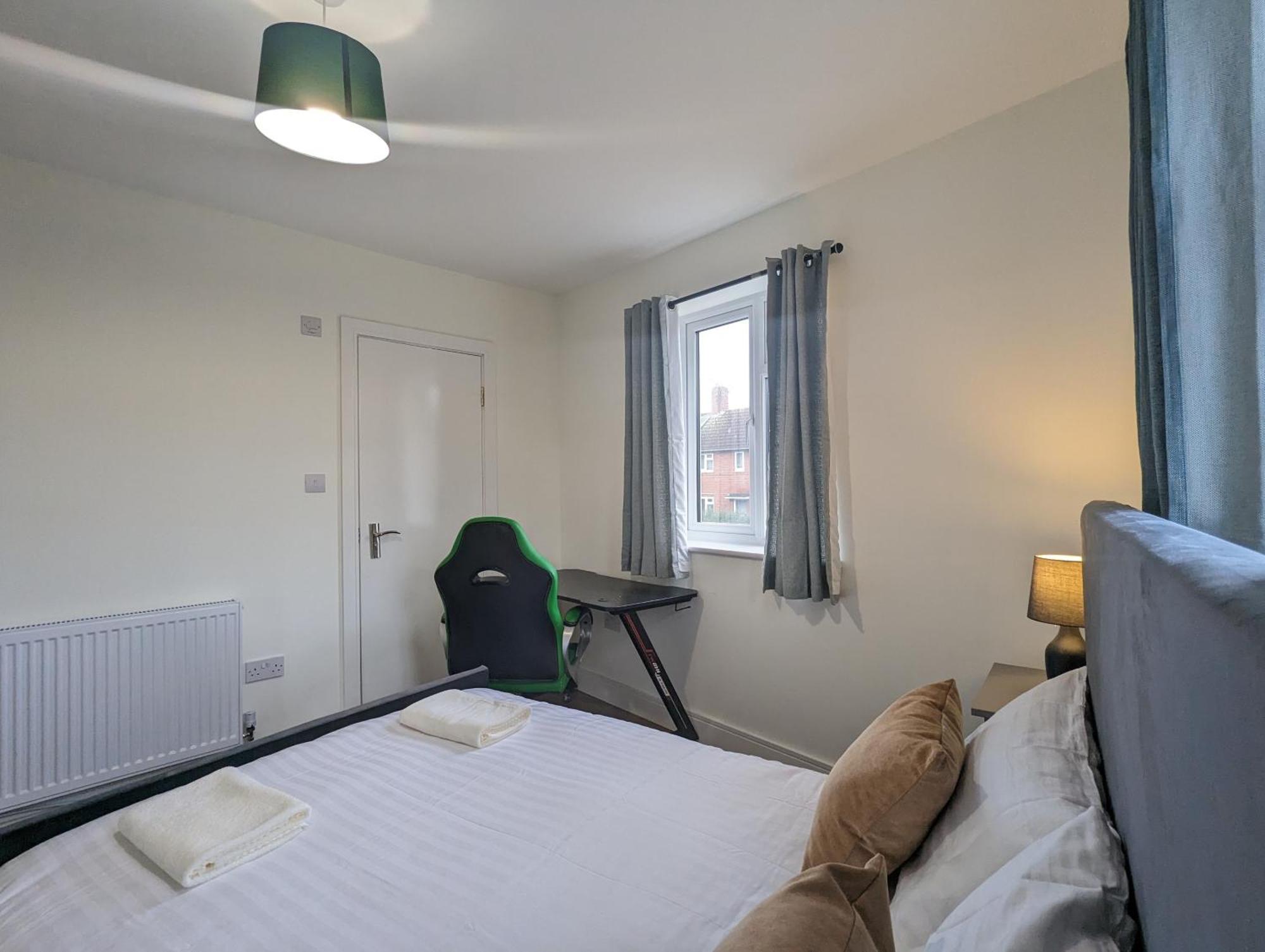 Rooms Near City Centre Private Bath Free Parking Йорк Экстерьер фото