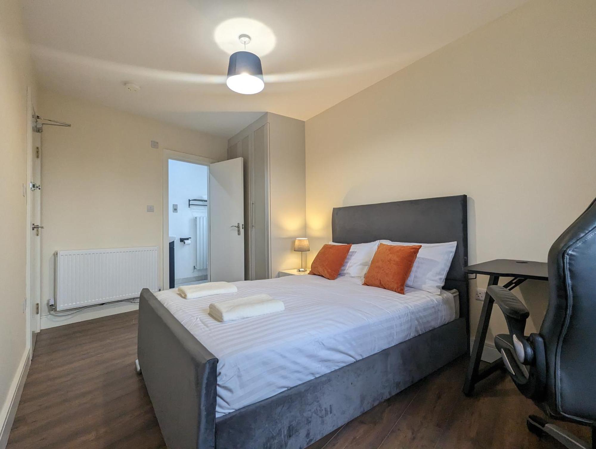 Rooms Near City Centre Private Bath Free Parking Йорк Экстерьер фото